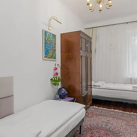 Apartment Rynek Nowego Miasta 27 By Nyx