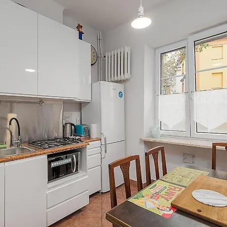 Rynek Nowego Miasta 27 By Nyx Varsavia